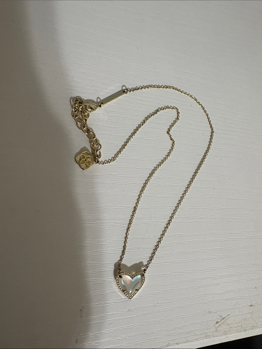Kendra Scott heart necklace